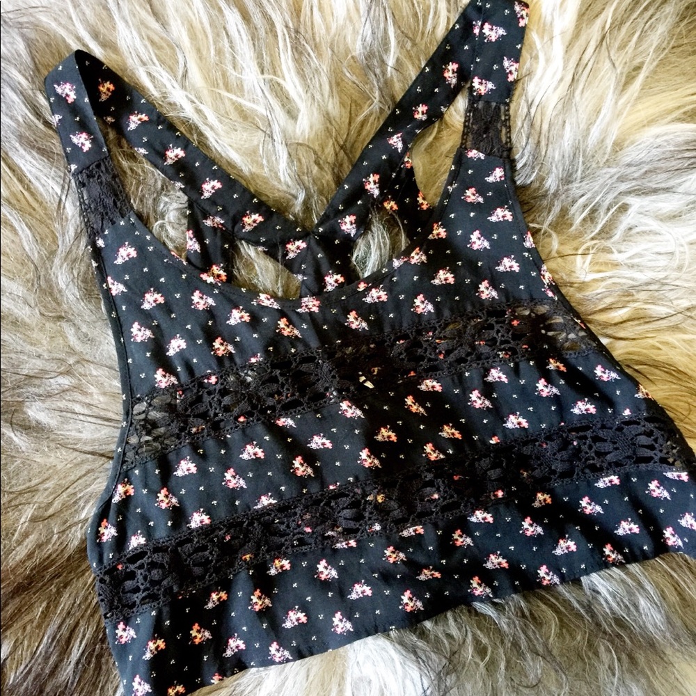 Free people black and floral crop top size medium